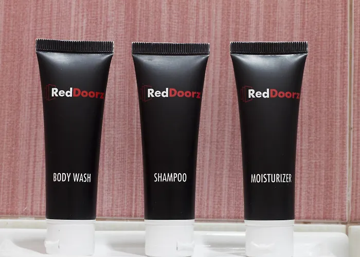 Reddoorz At Gegerkalong Tengah